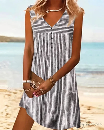 Sleeveless dress with striped print Black / S