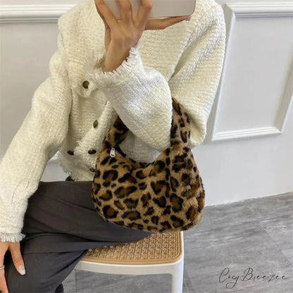 Soft Plush Leopard Shoulder Tote Handbag handbag-250126