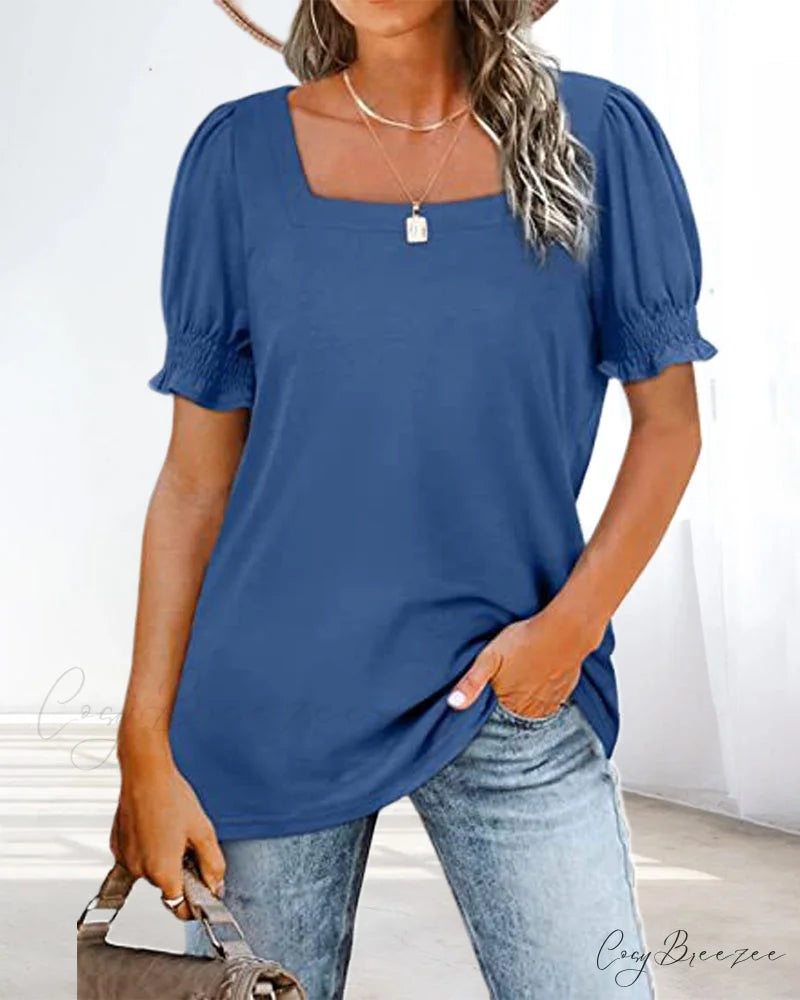 Solid Boxy Neck T-shirt in Color Blue / S