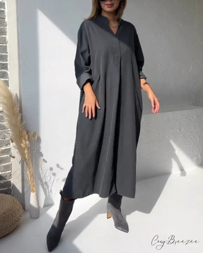 Solid color V-neck dress with pocket Black / S