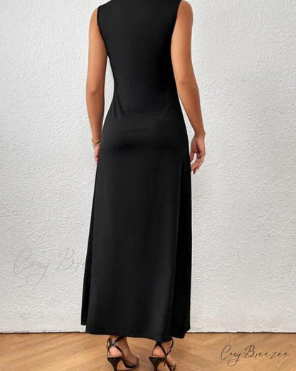 Solid color V-neck maxi dress
