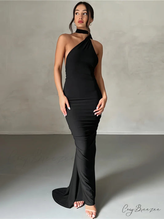 Sophisticated Black Gala Dress with Asymmetrical Neckline S / Black