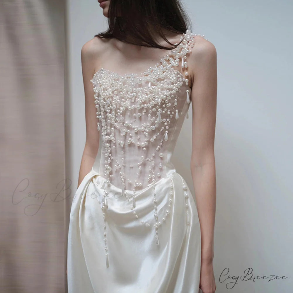 Strapless Satin Pearl Wedding Dress weddingdress-250223