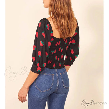 Strawberry Print Sweetheart Neck Slim Smocked Puff Blouse croptop-250126