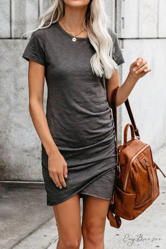 Stretchy Bodycon Dress with Short Sleeves and Ruched Detail S / Black