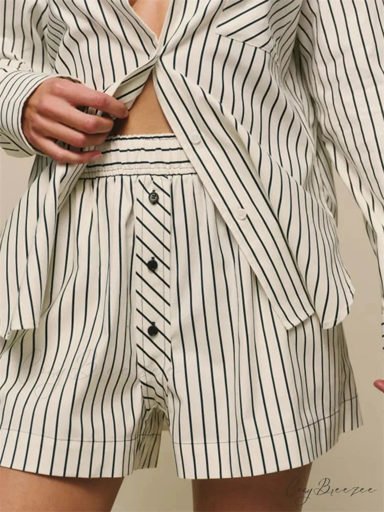Striped Button Wide-Leg Shorts white / S short-250223