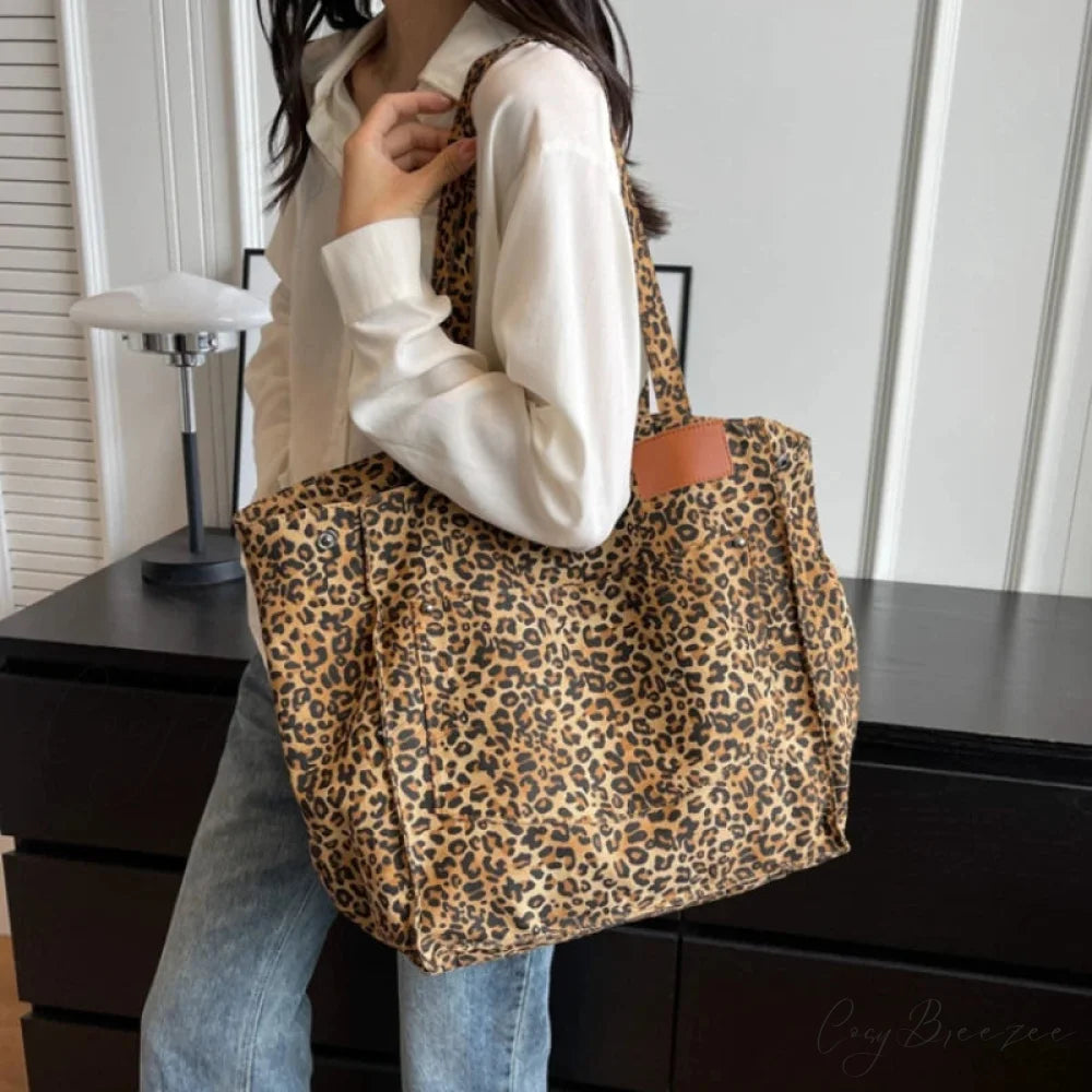 Striped Corduroy Canvas Crossbody Brown shoulder-250126