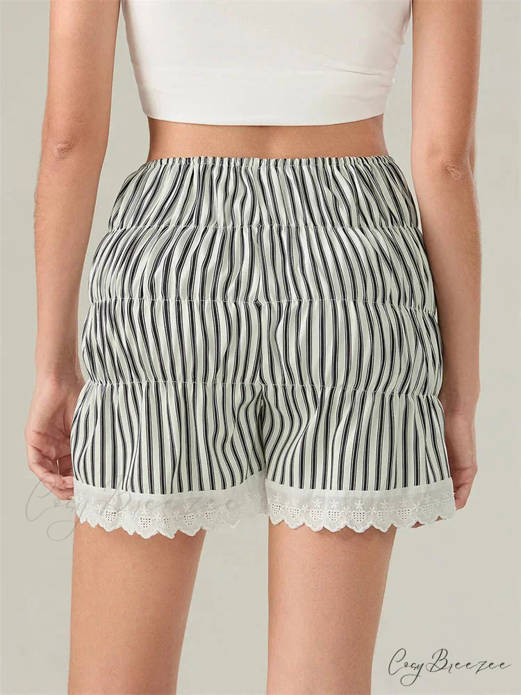 Striped Lace Lantern Ruched Shorts short-250223