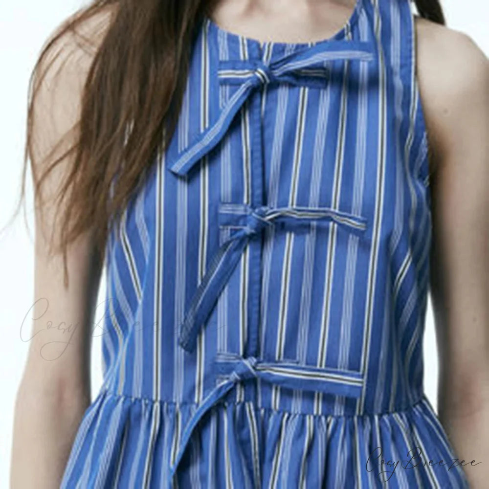 Striped Tie-Up Hollow Crop Top croptop-250223