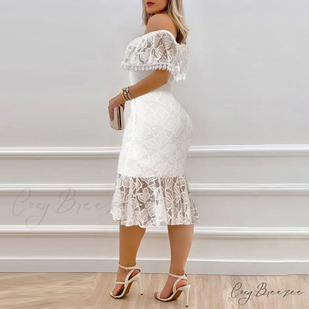 Stunner In Stylish Lace Midi Dress