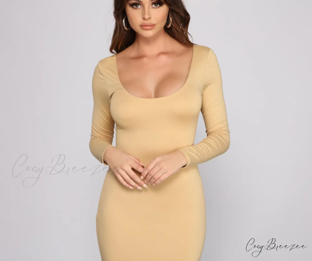 Stylish Babe Scoop Charming Neck Mini Dress