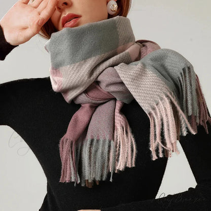 Stylish Plaid Cashmere Winter Scarf scarf-241228
