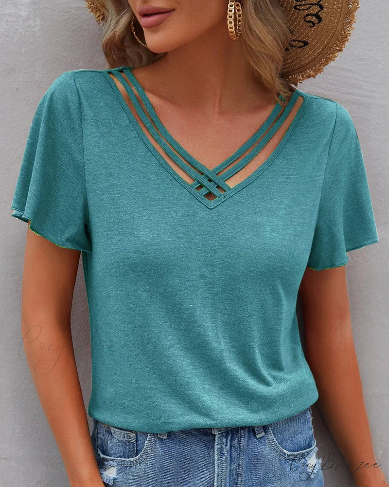 T-shirt in Solid Cut Out Color Cyan / S