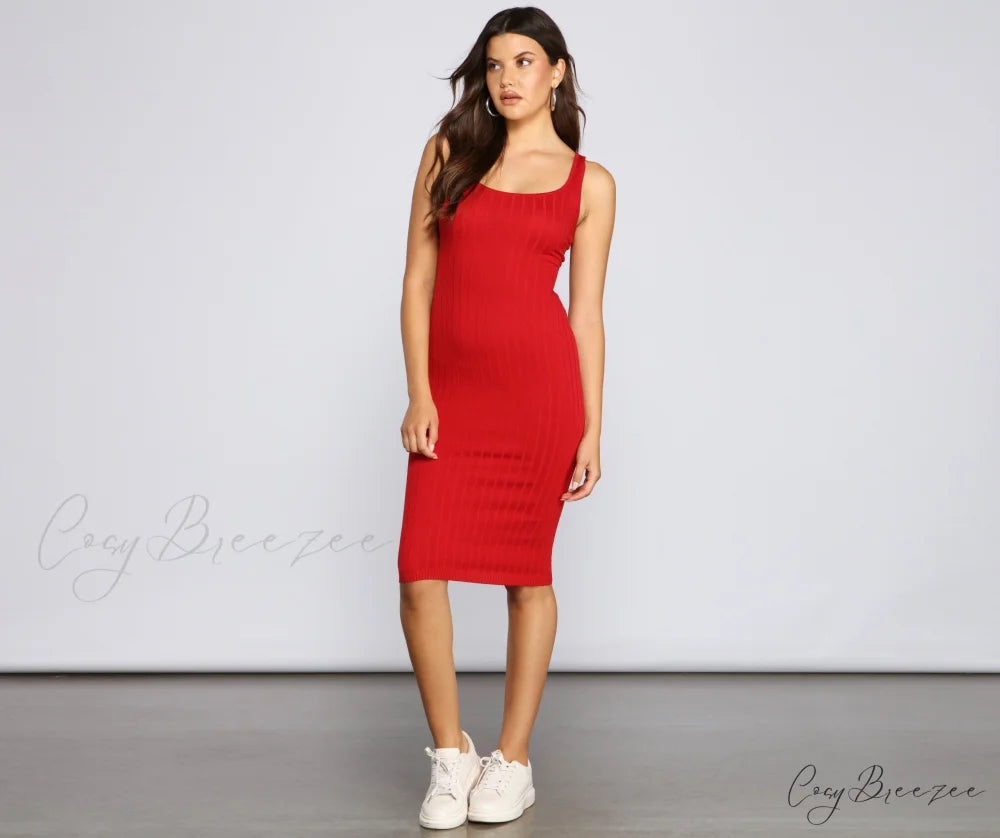 Taking the Plunge Charming Scoop Neck Midi Dress