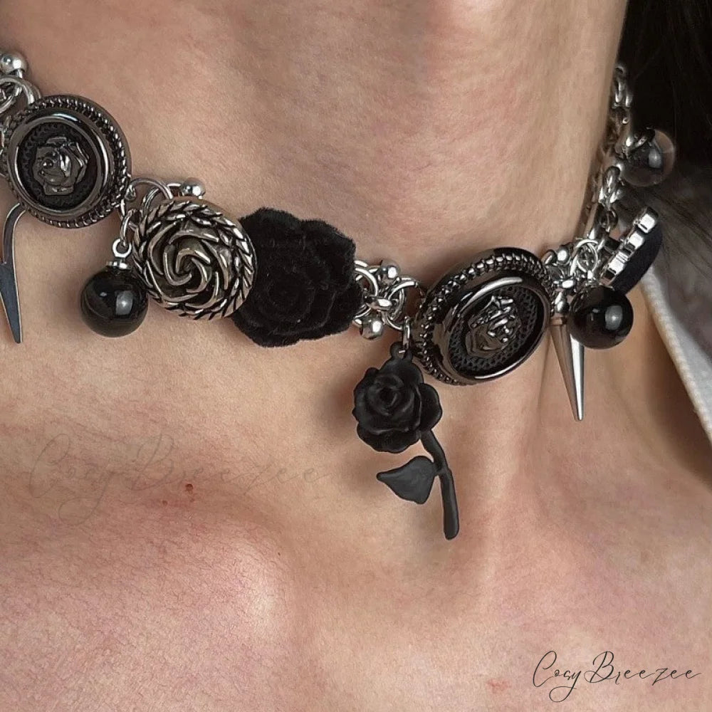 Thorn Rose Punk Velvet Button Unique Heavy Work Necklace BLACK