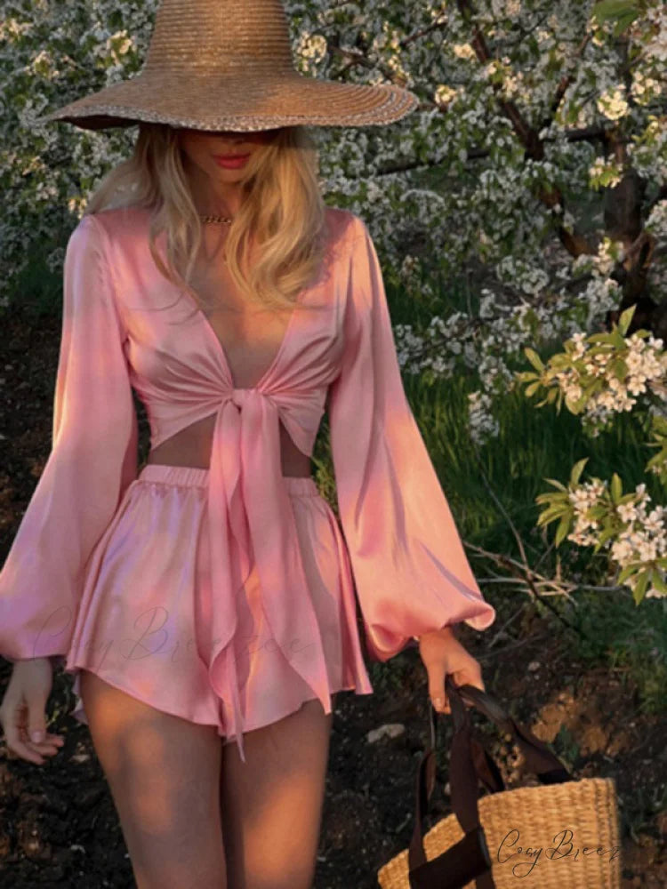 Top Arm V-Neck with Strappy Lantern Shorts Set