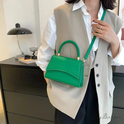 Trendy Plaid Chain Designer Crossbody Handbag handbag-250126