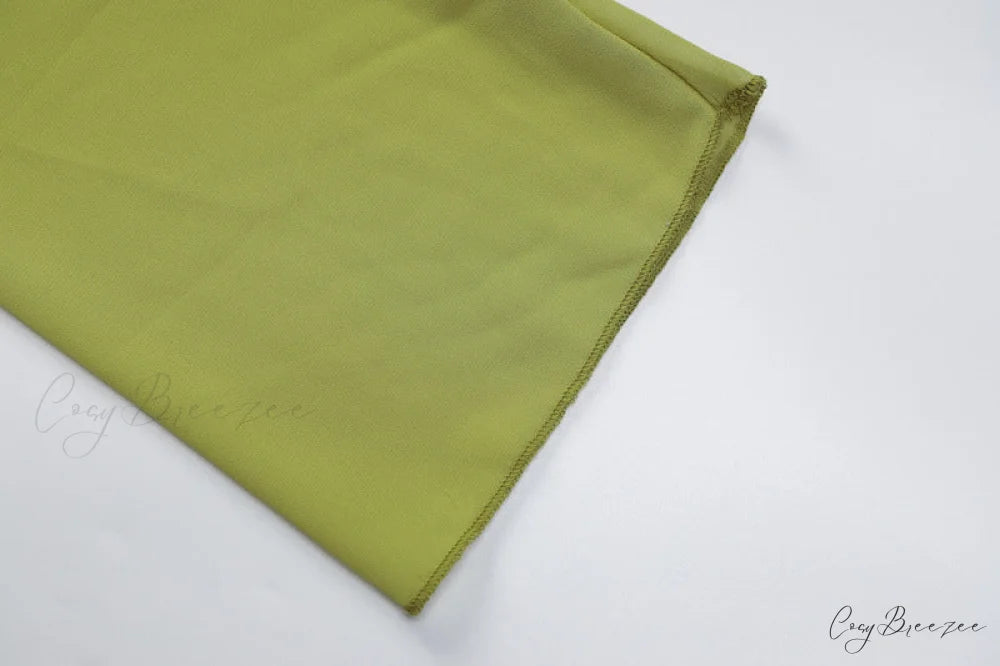 Trim Lace T-shirt 90s with Chiffon Ruffles Up and Vintage Green Detail