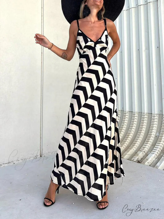 Unique Ethnic Print Charming Suspender Cut Maxi Dress Black / S