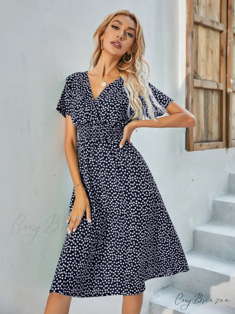 V-Neck Chiffon Long Short-Sleeved Casual Coastal Robe A-Line Dress M / BLACK