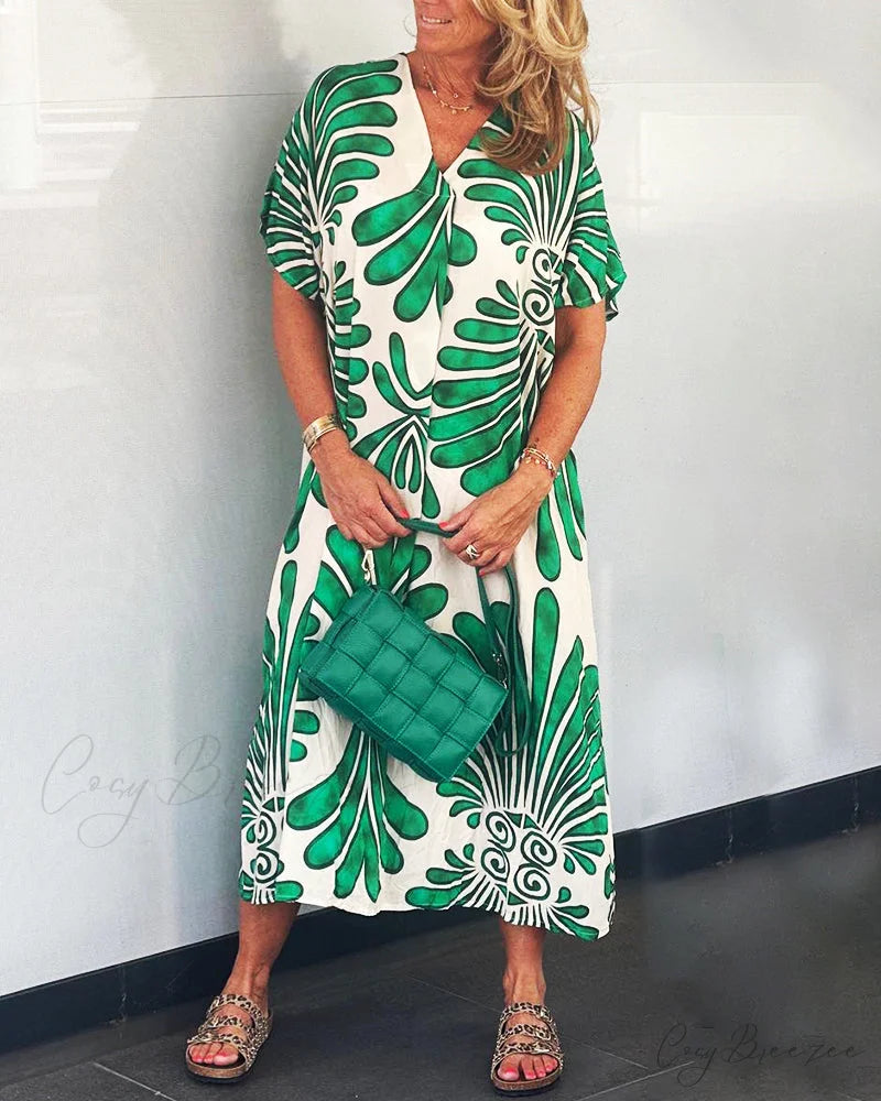 V-neck dress with leaf print Green / S