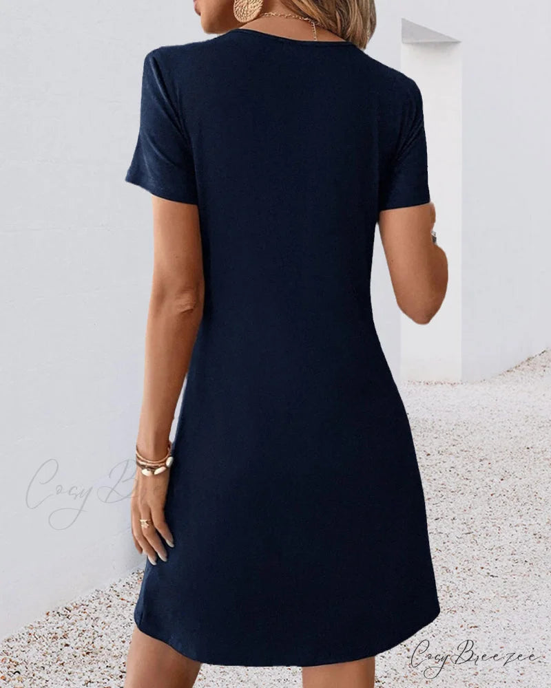 V Neck Dress with Twist Front Input: High Waisted Skinny Jeans Output: High Waisted Skinny Denim Pants Input: Floral