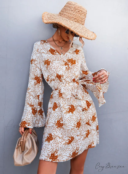 V-Neck Flared Sleeve Printed Strap Dress L / green