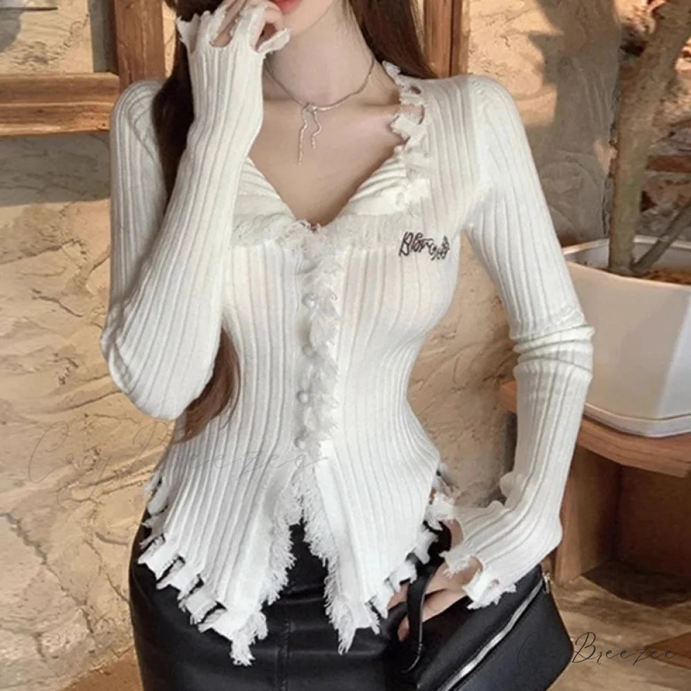 V-Neck Knit Sweater Pattern Tassel Irregular Hem Knit Top knittop-250126