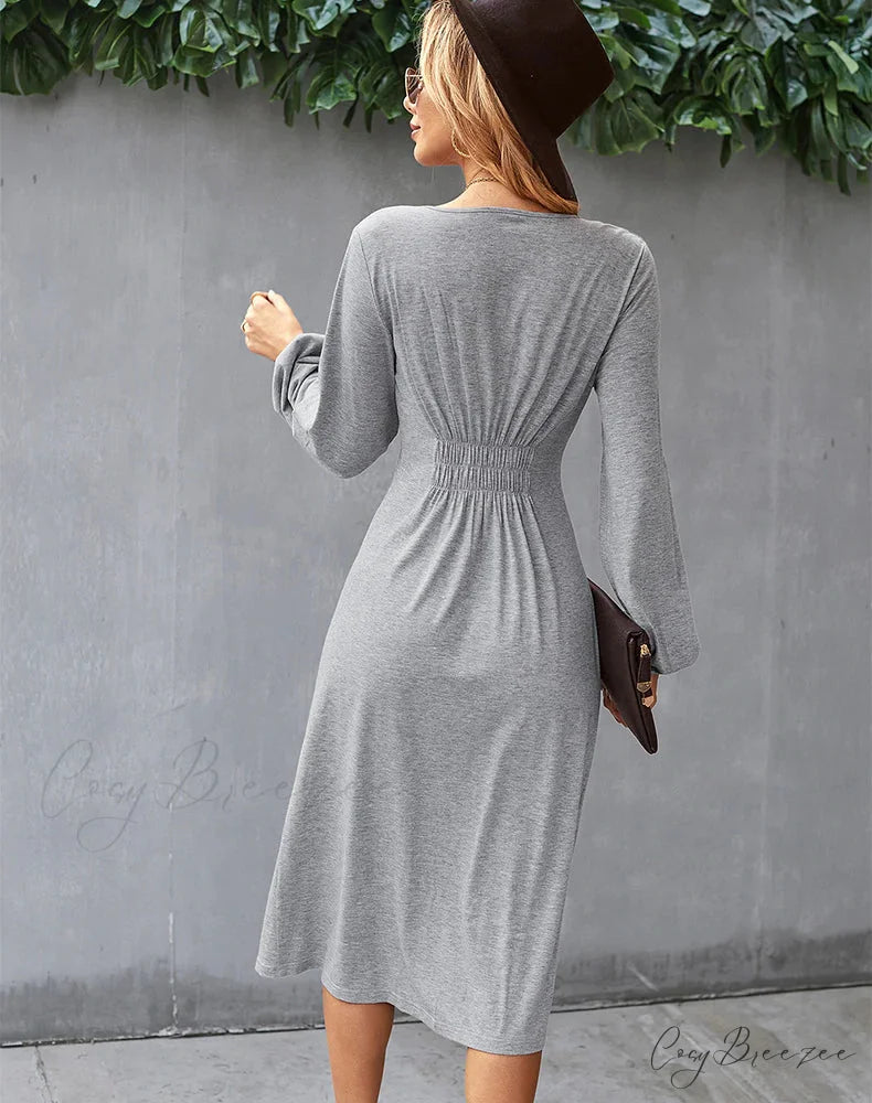 V-NECK LONG SLEEVE A-LINE DRESS S / black