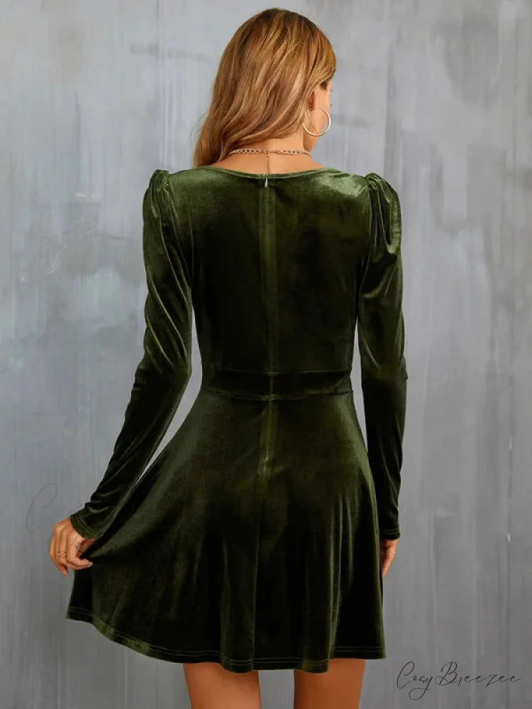 V-Neck Long Sleeve Velvet Dress M / burgundy