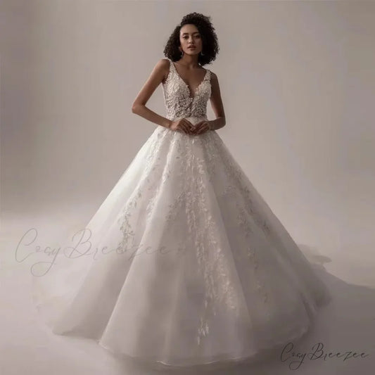 V-Neck No-Sleeve Lace Bridal Dress lvory white / 2 weddingdress-250223