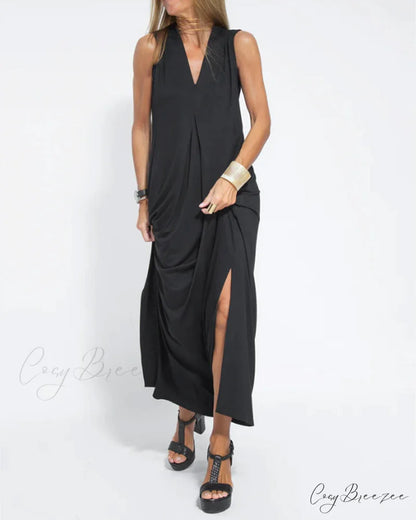 V-neck sleeveless dress in solid color
