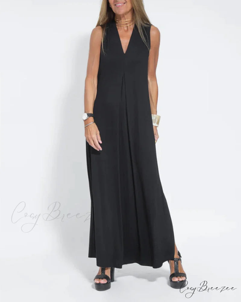 V-neck sleeveless dress in solid color