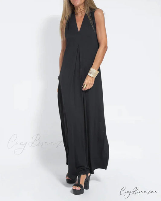V-neck sleeveless dress in solid color Black / S