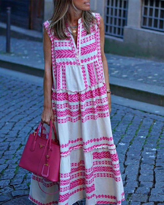 V-neck sleeveless maxi dress with geometric print Fuchsia / S