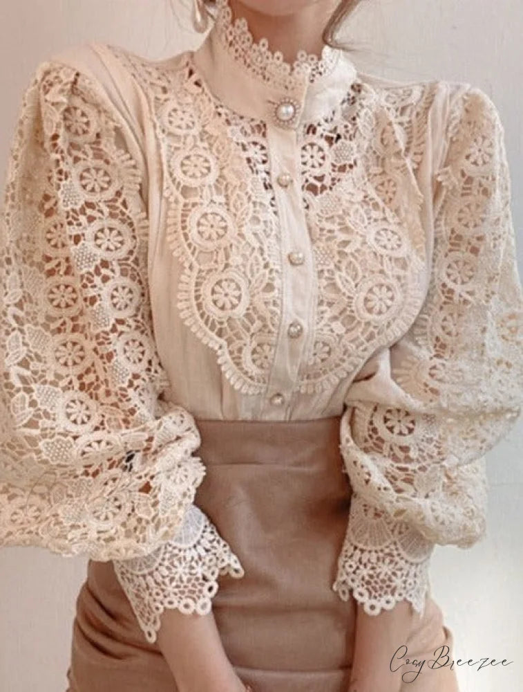 Valerie Blouse with Petal Design S / apricot