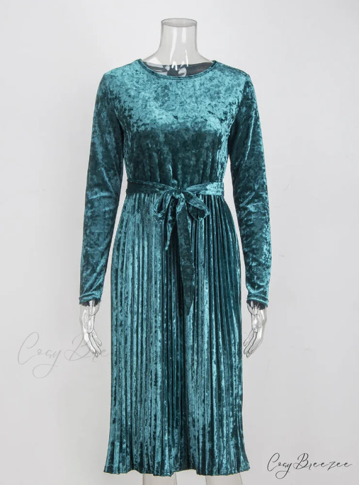 Velvet Dress with Long Sleeves and O-Neck for Women M / Blue