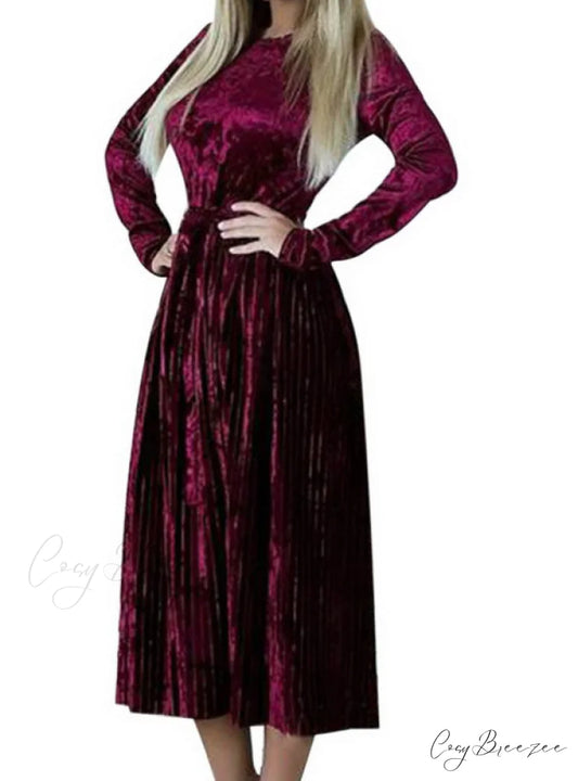Velvet Dress with Long Sleeves and O-Neck for Women S / Red