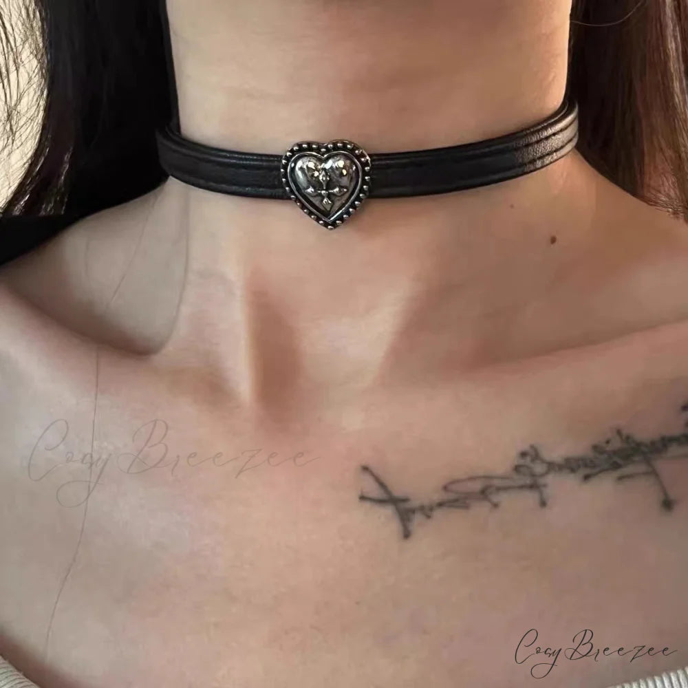 Vintage Distressed Black Leather Choker Necklace BLACK