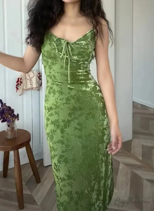 Vintage Green Velvet Burnt Flower Long Strap Backless Sleeveless Boho Christmas Party Dress