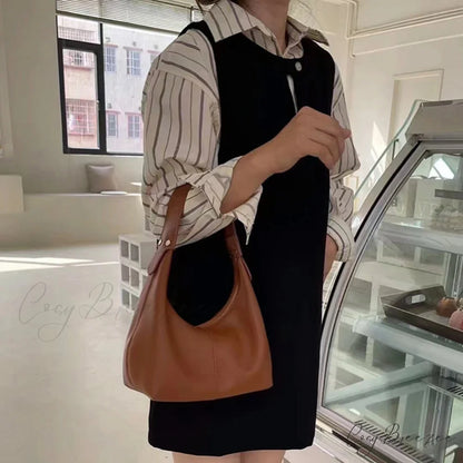 Vintage PU Leather Underarm Shoulder Bag shoulder-250126