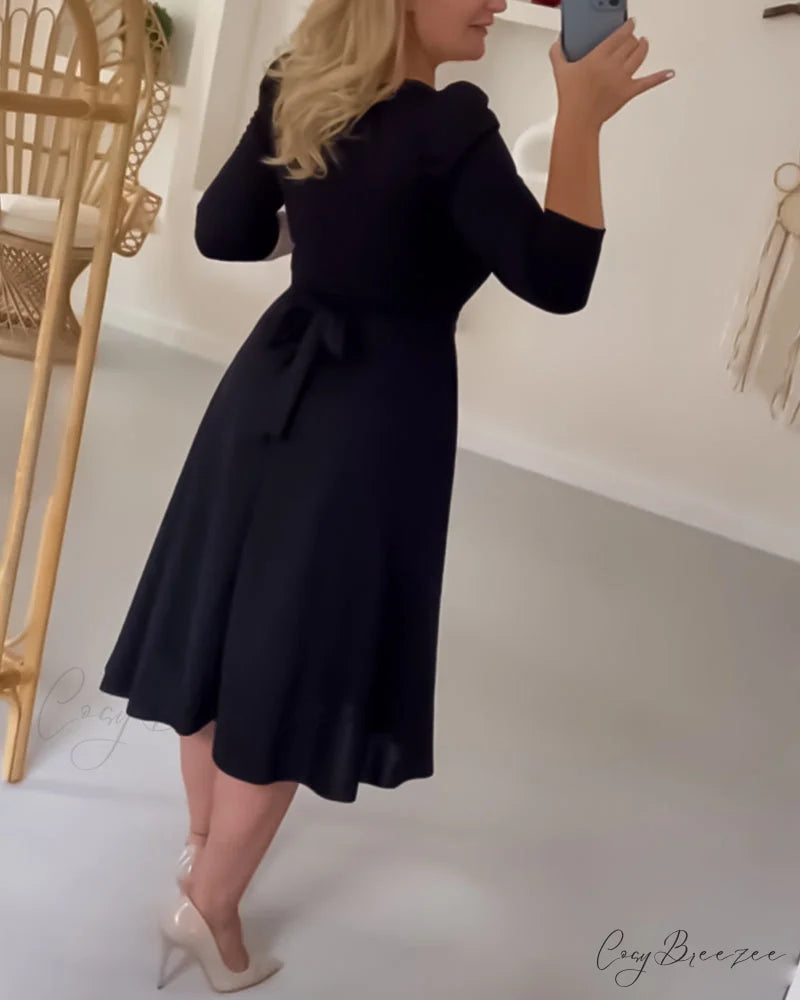 Waist dress in solid color
