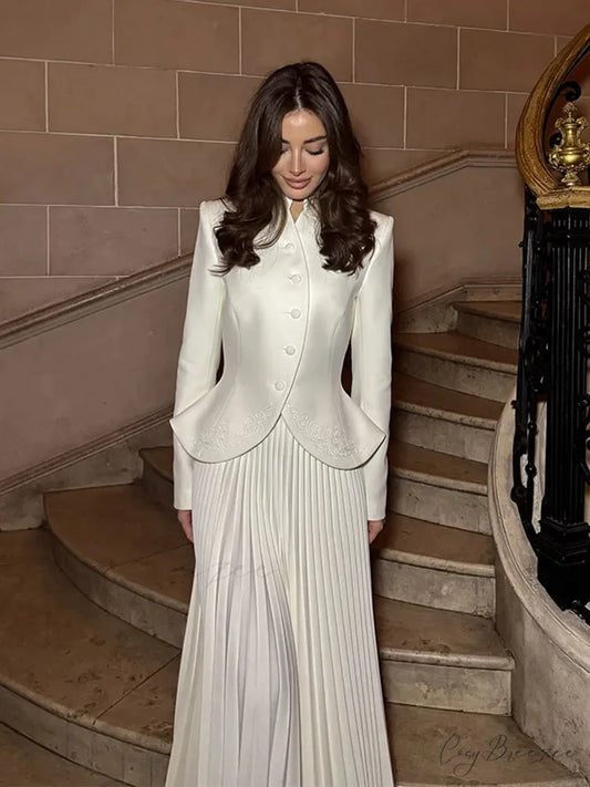 White Embroidery Short Coat coats-241228