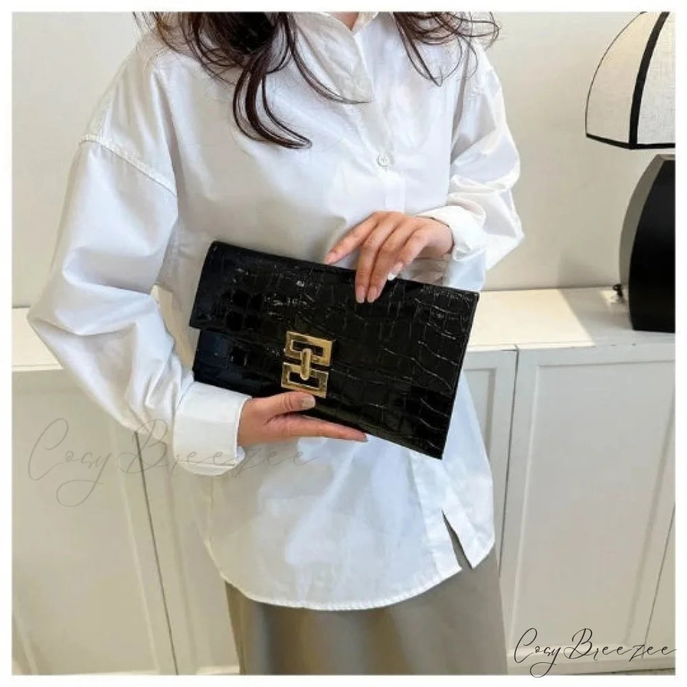 White Evening Banquet Clutch 29X16cm / Black wristlet-250126