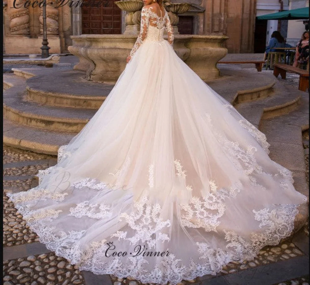 White Lace Backless Wedding Dress weddingdress-250223