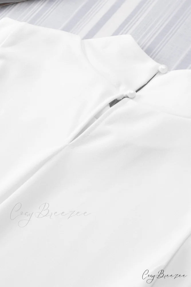 White Mock Sleeveless Solid Neck Top