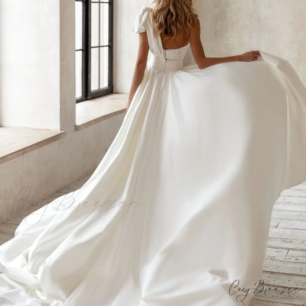 White Swing Maxi Long Dress with Short Sleeves M / Black