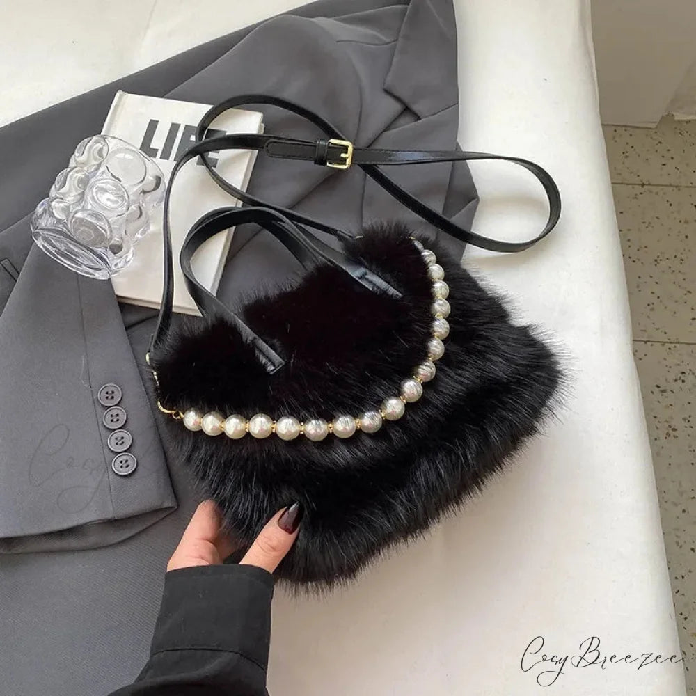Winter Faux Fur Pearl Chain Crossbody Handbag Black handbag-250126