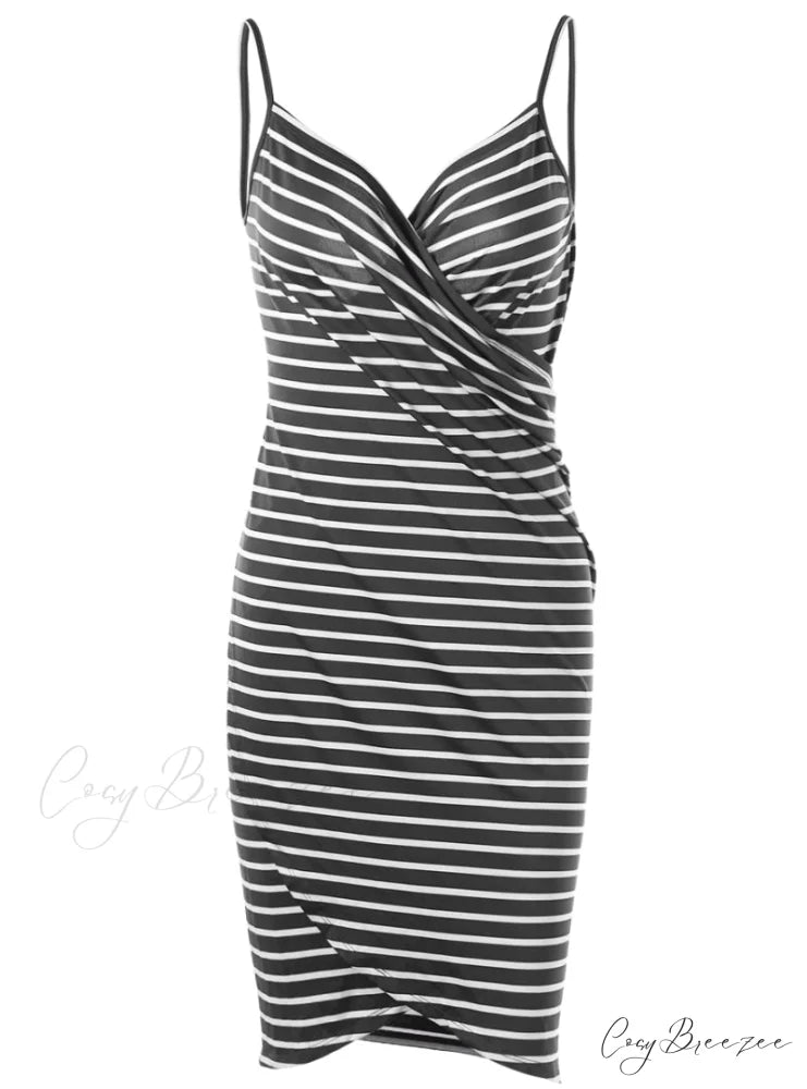 Women’s Knee-length Striped Dress with V-neck and Spaghetti Straps M / Purple