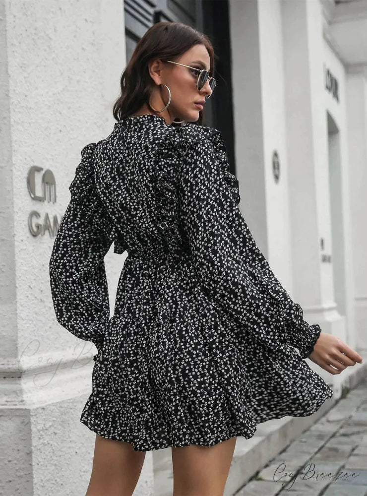 Wood Ear Collar Long Sleeve Printed Dress with Ruffled Detail XL / BLACK